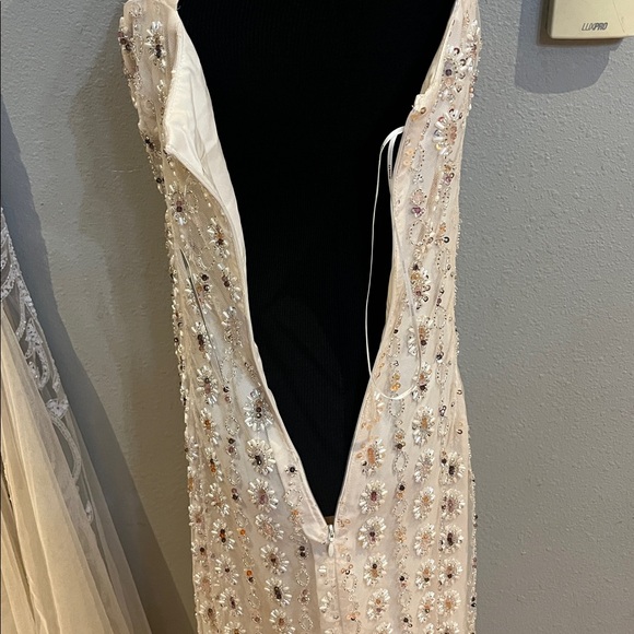 Elliatt Kristina Antique Maxi Dress size S NWT - Picture 7 of 17